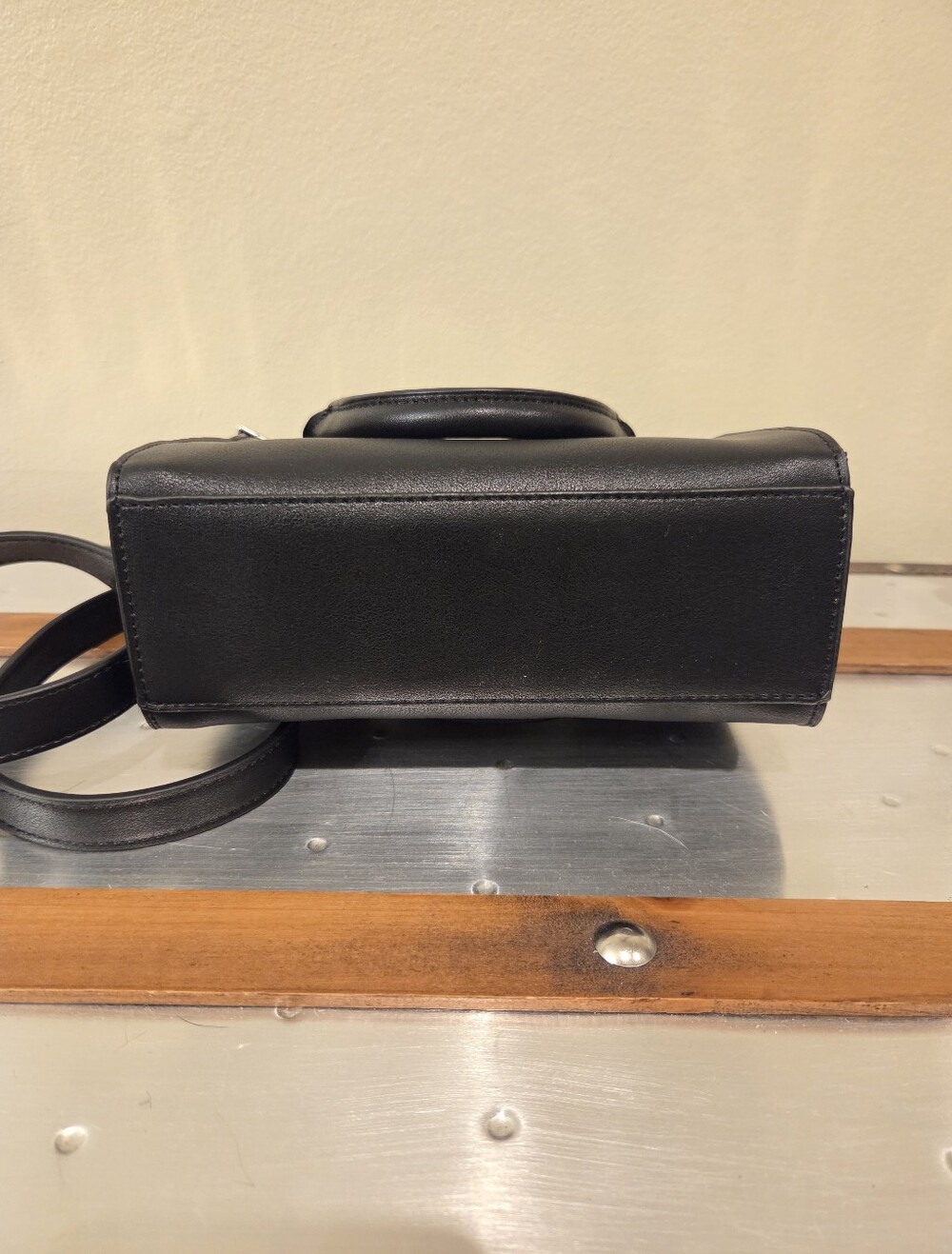 Little Rooms Spaceship UFO Mini Handbag Crossbody Bag Black w/Silver Hardware - Picture 6 of 7